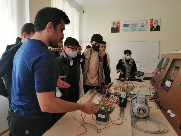 Sumqayıt məktəblilərinin Peşə Təhsil Mərkəzinə növbəti ekskursiyası təşkil edilib - FOTOLAR