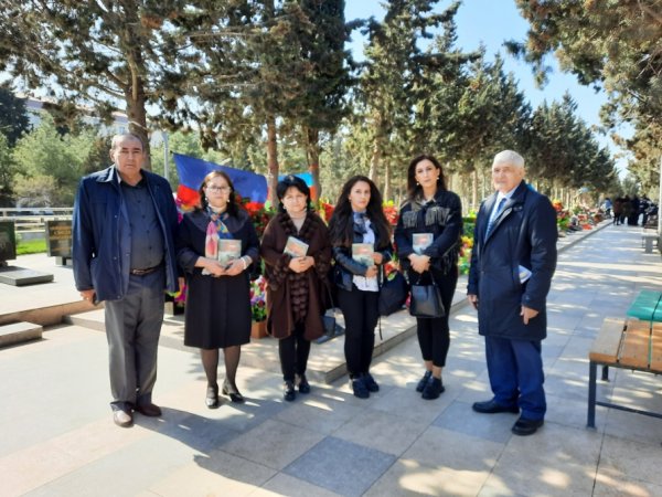 Sumqayıtdakı Mərkəzi Uşaq Kitabxanasında Vətən müharibəsi şəhidinin xatirəsi anılıb - FOTOLAR