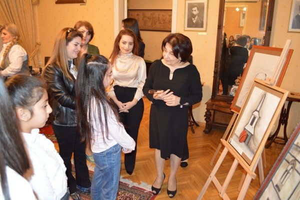 “Nərimanovu anırıq” adlı rəsm sərgisi təşkil edilib - FOTOLAR