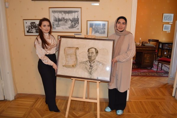 “Nərimanovu anırıq” adlı rəsm sərgisi təşkil edilib - FOTOLAR