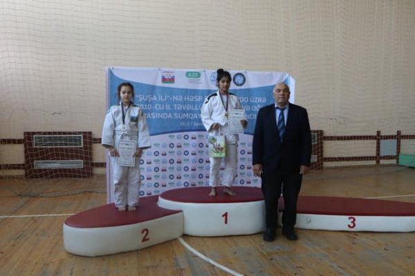 Sumqayıtda “Şuşa İli”nə həsr olunmuş cüdo üzrə U-15 yeniyetmələr arasında şəhər birinciliyi keçirilib - FOTOLAR