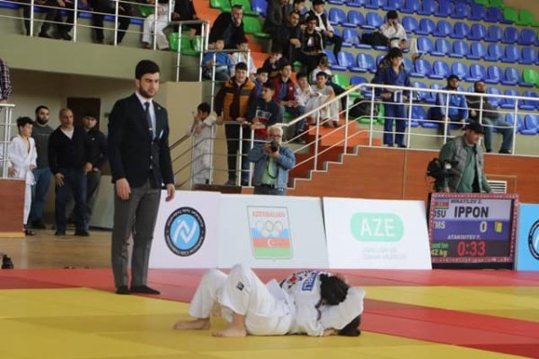 Sumqayıtda “Şuşa İli”nə həsr olunmuş cüdo üzrə U-15 yeniyetmələr arasında şəhər birinciliyi keçirilib - FOTOLAR