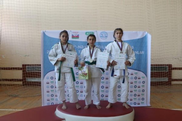 Sumqayıtda “Şuşa İli”nə həsr olunmuş cüdo üzrə U-15 yeniyetmələr arasında şəhər birinciliyi keçirilib - FOTOLAR