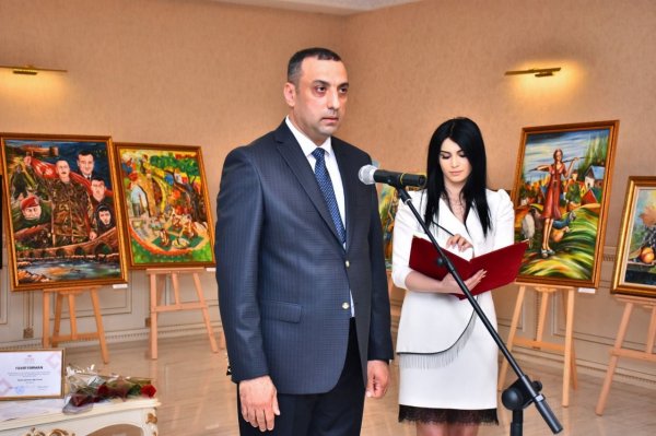 Sumqayıtda peşəkar rəssamların “İz” adlı yaradıcılıq sərgisi keçirilib - FOTOLAR