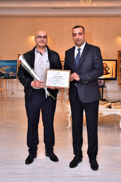Sumqayıtda peşəkar rəssamların “İz” adlı yaradıcılıq sərgisi keçirilib - FOTOLAR