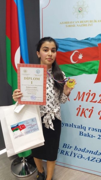 Xızılı gəncin rəsm əsəri müsabiqədə birinci yerə layiq görülüb - FOTO