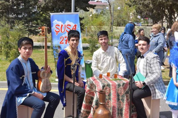 Sumqayıtda "Ümumdünya Kitab və Müəlliflik Hüququ Günü"nə həsr olunan tədbir keçirilib -FOTOLAR 