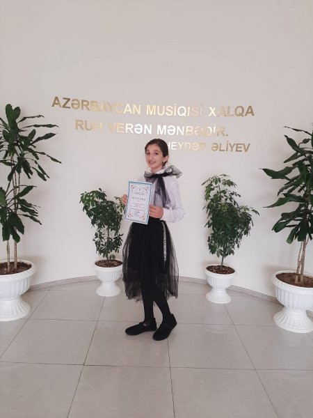 “World Art Games” müsabiqəsinin qalibləri idarəyə tabeli müəssisənin şagirdlərindən seçilib - FOTO