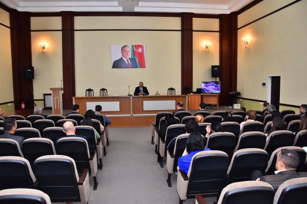 Sumqayıtda rəis müşavirə keçirdi - FOTOLAR