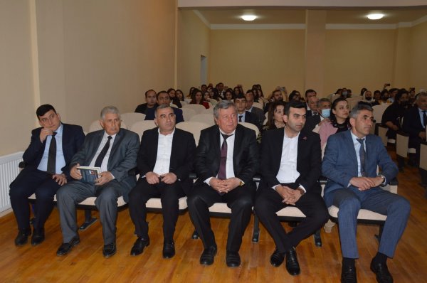 Sumqayıt məzununun "Qordi düyünü" - FOTOLAR