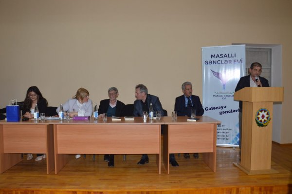 Sumqayıt məzununun "Qordi düyünü" - FOTOLAR