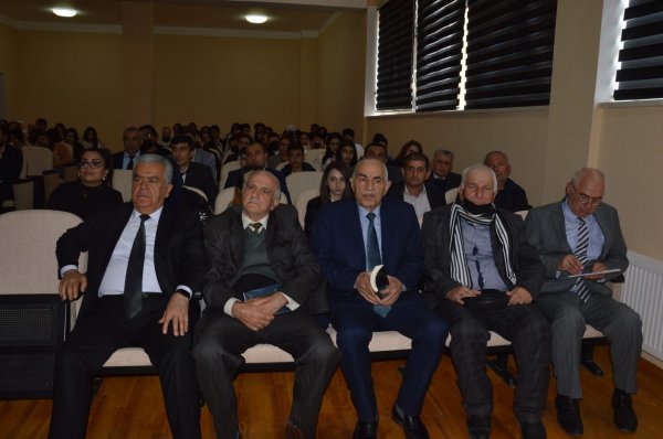 Sumqayıt məzununun "Qordi düyünü" - FOTOLAR