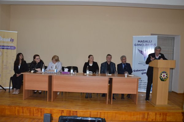 Sumqayıt məzununun "Qordi düyünü" - FOTOLAR
