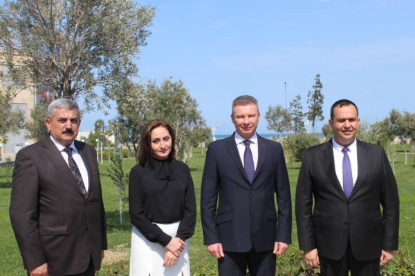 Sumqayıt İcra Hakimiyyəti Ukraynaya humanitar yardım göndərir - FOTO
