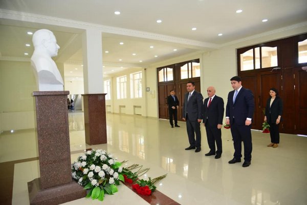 Sumqayıtda tələbələrin Araz Paşayev və Müşfiq Məmmədli ilə görüşü keçirildi - FOTOLAR