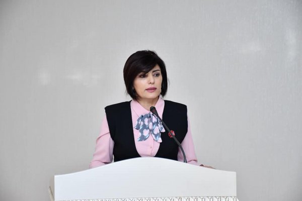 Sumqayıtda  “Ulu Öndər Heydər Əliyevin Dövlətçilik ənənələri” mövzusunda dəyirmi masa keçirilib - FOTOLAR