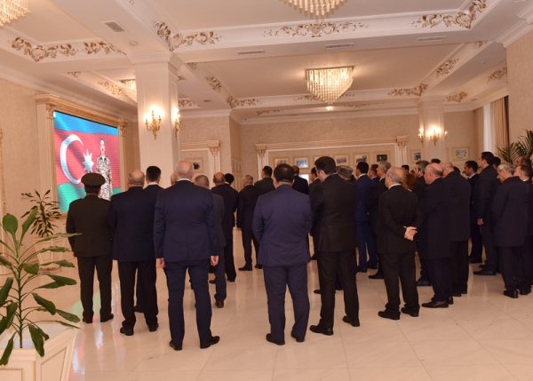 Sumqayıtda Ümummilli Lider Heydər Əliyevin xatirəsi anılıb - FOTOLAR