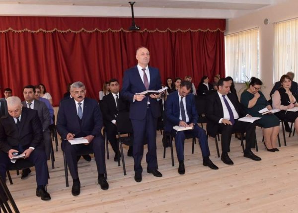 Zakir Fərəcov vətəndaşların problemlərini dinlədi -FOTOLAR