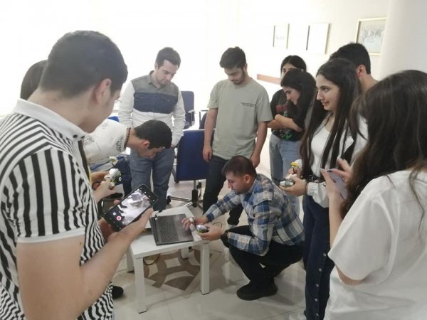 Sumqayıtda “Gələcəyin smart modelləri” adlı təlim keçirilib - FOTOLAR