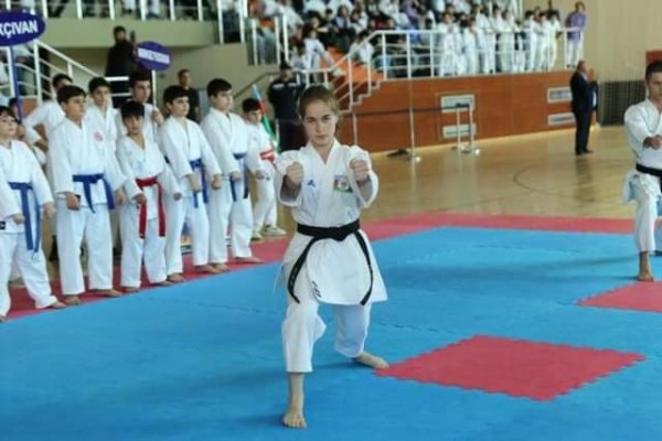 Sumqayıt Olimpiya İdman Kompleksində fudokan idman növü üzrə yarışa yekun vurulub - FOTOLAR