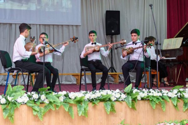 Sumqayıt musiqi məktəbi “Mədəniyyət paytaxtımız” adlı hesabat konsertini təqdim edib -FOTOLAR
