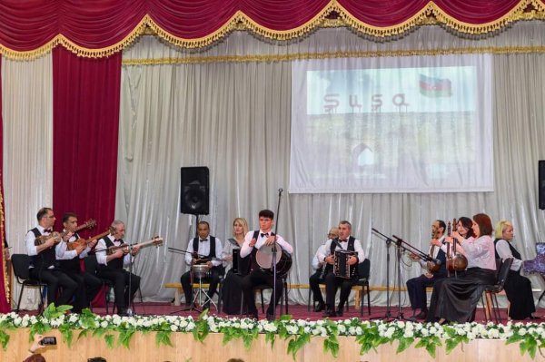 Sumqayıt musiqi məktəbi “Mədəniyyət paytaxtımız” adlı hesabat konsertini təqdim edib -FOTOLAR