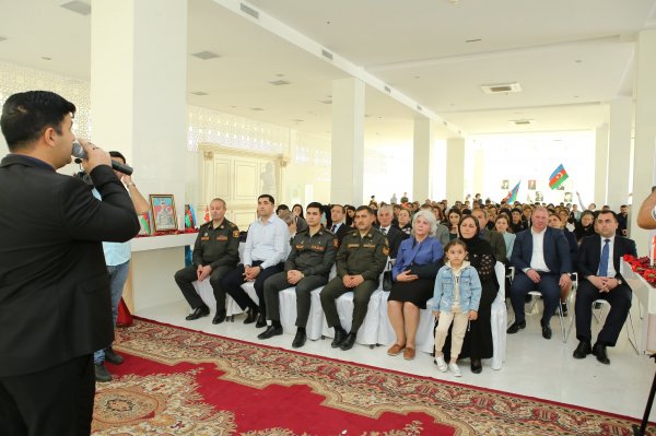 Sumqayıtda “Şəhidlik zirvəsinin 23 yaşlı fatehi” adlı ədəbi-bədii gecə keçirilib - FOTOLAR