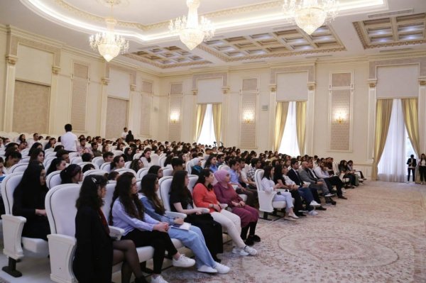 Sumqayıtda "FərqliSƏN!?" adlı forum keçirilib - FOTOLAR