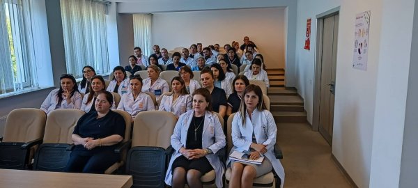 Sumqayıtda “Arterial hipertenziyanın diaqnostika və müalicəsi” mövzusunda elmi seminar keçirilib - FOTO