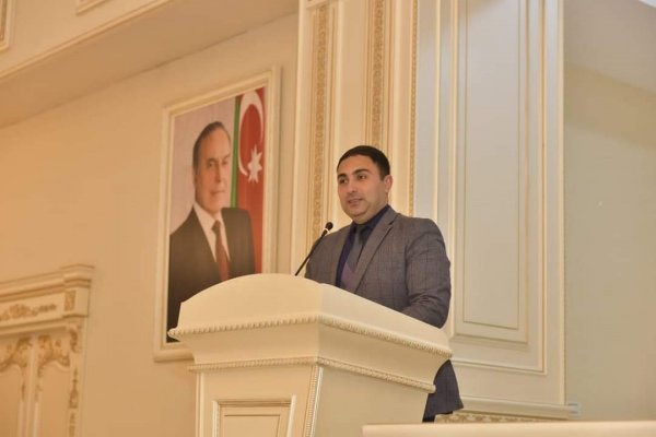 AzMİU-nun nümayəndə heyəti Sumqayıtda abituriyentlərlə görüşüb -FOTOLAR