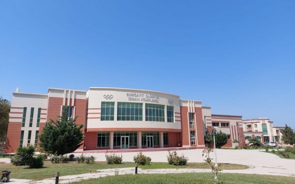 Məşhur şahmatçı Sumqayıt Olimpiya Kompleksinə direktor təyin olunub Məşhur şahmatçı Sumqayıt Olimpiya Kompleksinə direktor təyin olunub