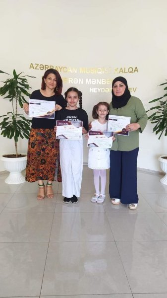 Uşaq İncəsənət Məktəbinin şagirdləri laureat adını qazanıblar -FOTOLAR