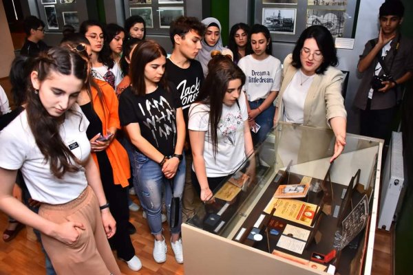 Sumqayıt şəhərinin Tarixi Muzeyində 15 iyun-Milli Qurtuluş Gününə həsr olunan elmi praktiki konfrans keçirilib -FOTO