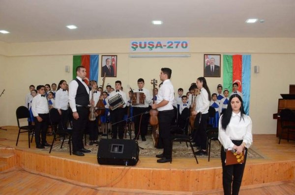 Şuşa rayon nümayəndəliyi “Qurtuluş Günü” nə həsr olunan yekun hesabat konserti təşkil edib -FOTOLAR