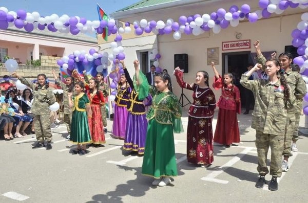 Qubadlı rayonu Xıdırlı kənd tam orta məktəbdə "Son zəng" tədbiri keçirilib -FOTOLAR