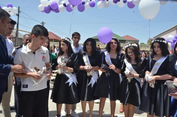 Qubadlı rayonu Xıdırlı kənd tam orta məktəbdə "Son zəng" tədbiri keçirilib -FOTOLAR