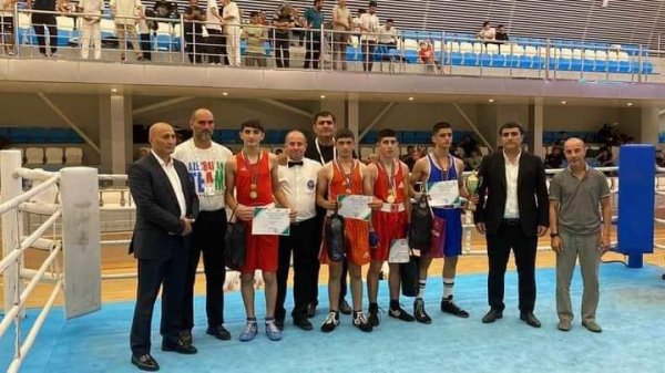 Sumqayıt boksçuları ölkə birincisi oldular -FOTO