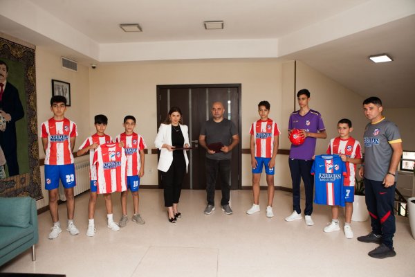 "Stimul"Hospital futbol klubu ilə əməkdaşlıq edəcək - FOTO