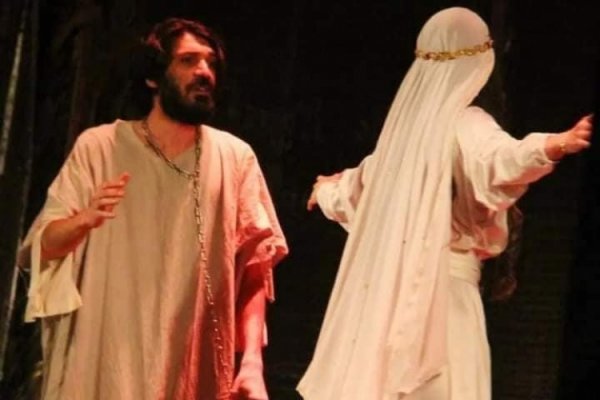 Sumqayıt teatrı mövsümə “Xəzinə” tamaşası ilə yekun vuracaq