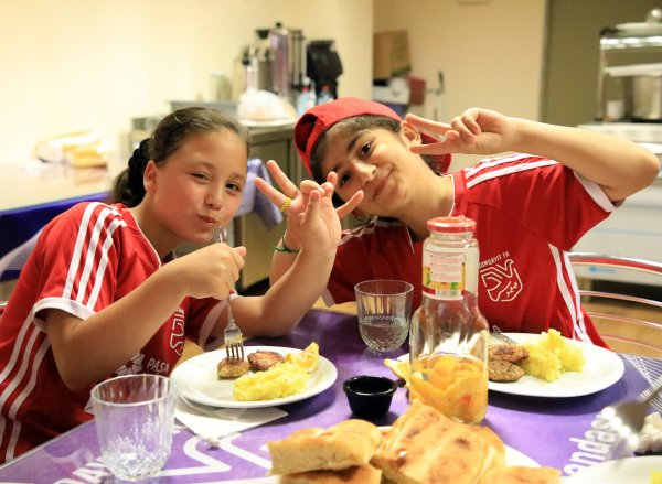 Sumqayıtda “Yay Futbol Düşərgəsi”nin ikinci mərhələsi başa çatıb - FOTOLAR