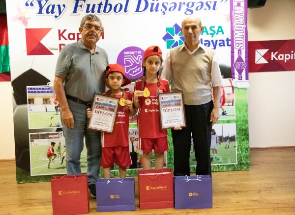Sumqayıtda “Yay Futbol Düşərgəsi”nin ikinci mərhələsi başa çatıb - FOTOLAR