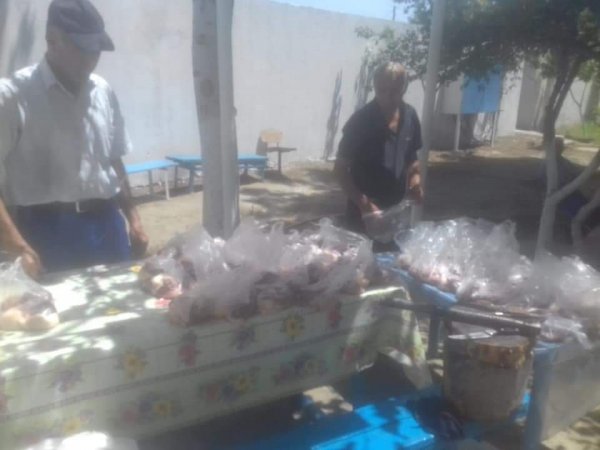 Sumqayıt Sukanal İdarəsi aztəminatlı əməkdaşlarına qurban əti payladı -FOTO Sumqayıt Sukanal İdarəsi aztəminatlı əməkdaşlarına qurban əti payladı -FOTO