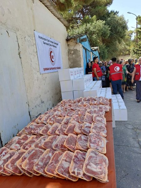 Sumqayıt ayparaçıları 100 ahıl ailəni sevindirdi - FOTO