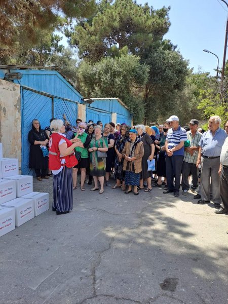 Sumqayıt ayparaçıları 100 ahıl ailəni sevindirdi - FOTO