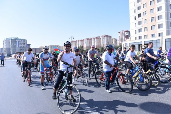 Sumqayıt bulvarında veloyürüş keçirilib - FOTOLAR