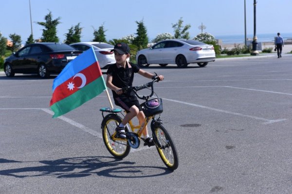 Sumqayıt bulvarında veloyürüş keçirilib - FOTOLAR