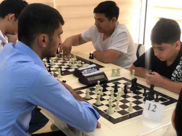 Sumqayıtda şəhid Şəhriyar Qasımovun xatirəsinə həsr edilmiş şahmat turniri keçirilib - FOTO