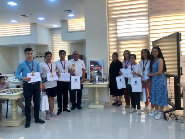 Sumqayıtda şəhid Şəhriyar Qasımovun xatirəsinə həsr edilmiş şahmat turniri keçirilib - FOTO