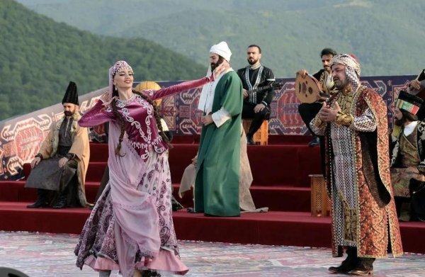 Mehriban Əliyevadan Vaqif Poeziya Günləri ilə bağlı PAYLAŞIM