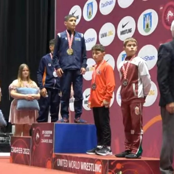 Sumqayıt güləşçiləri Xorvatiyadan 2 medalla döndülər (FOTO)
